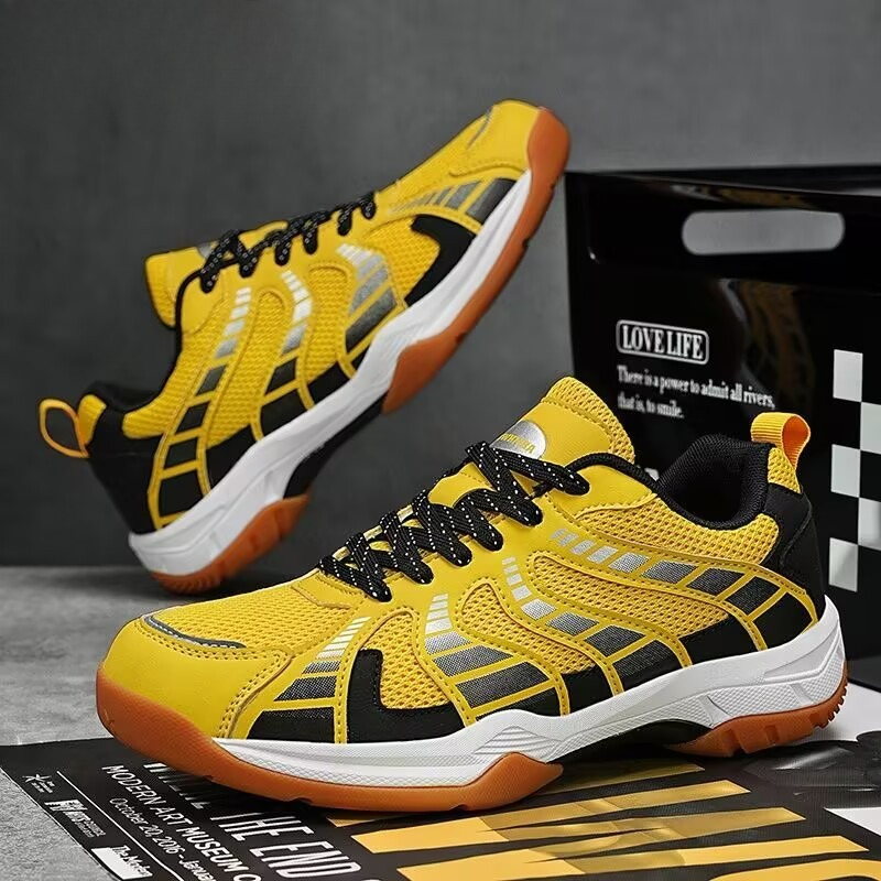 New Trend Anti Slip and Wear-r - đánh giá và giá Badminton Youth